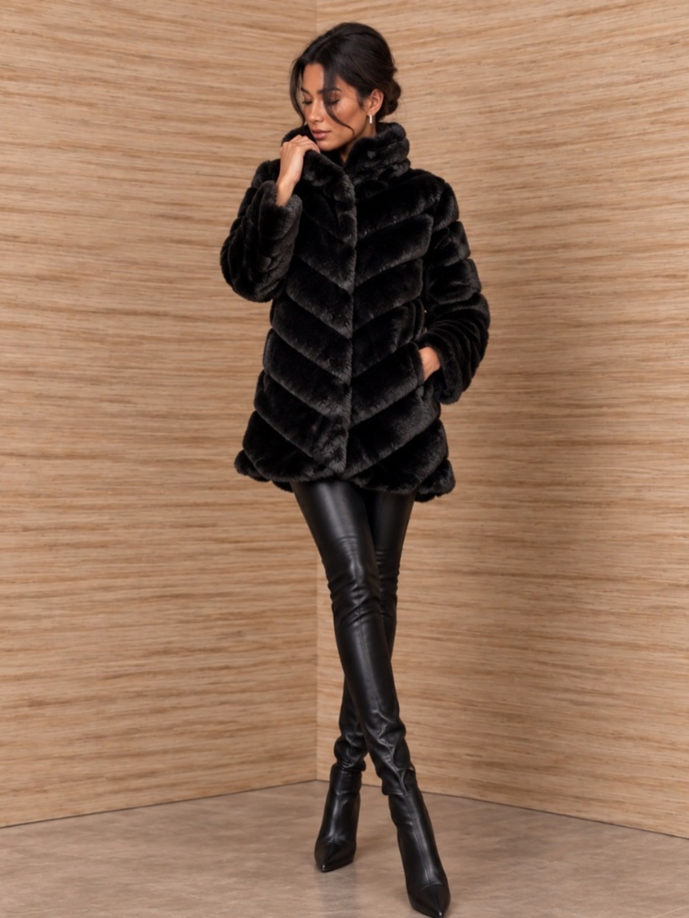 Laundry by Shelli Segal Black Plush Faux Fur High Collar Coat XS